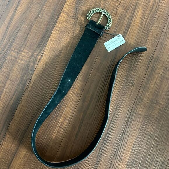 BRAND NEW Black Suede Belt - Thick with Gold Buckle - Picture 2 of 3